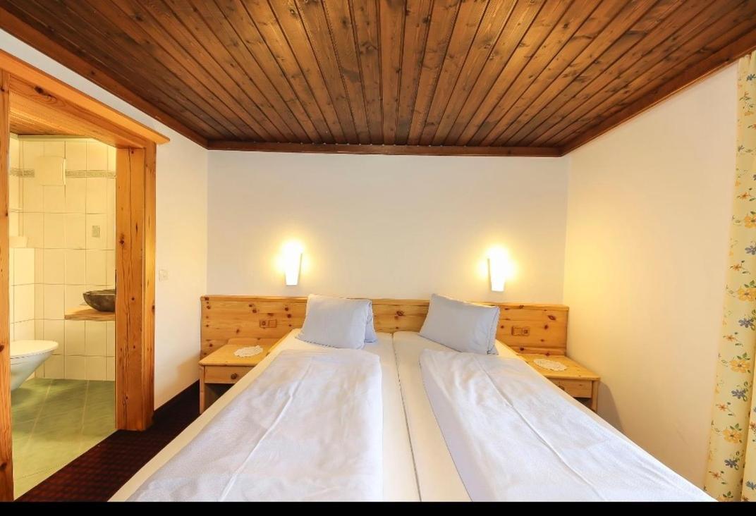 Hochwart Hof Bed & Breakfast Bed and Breakfast Saalbach-Hinterglemm Eksteriør billede
