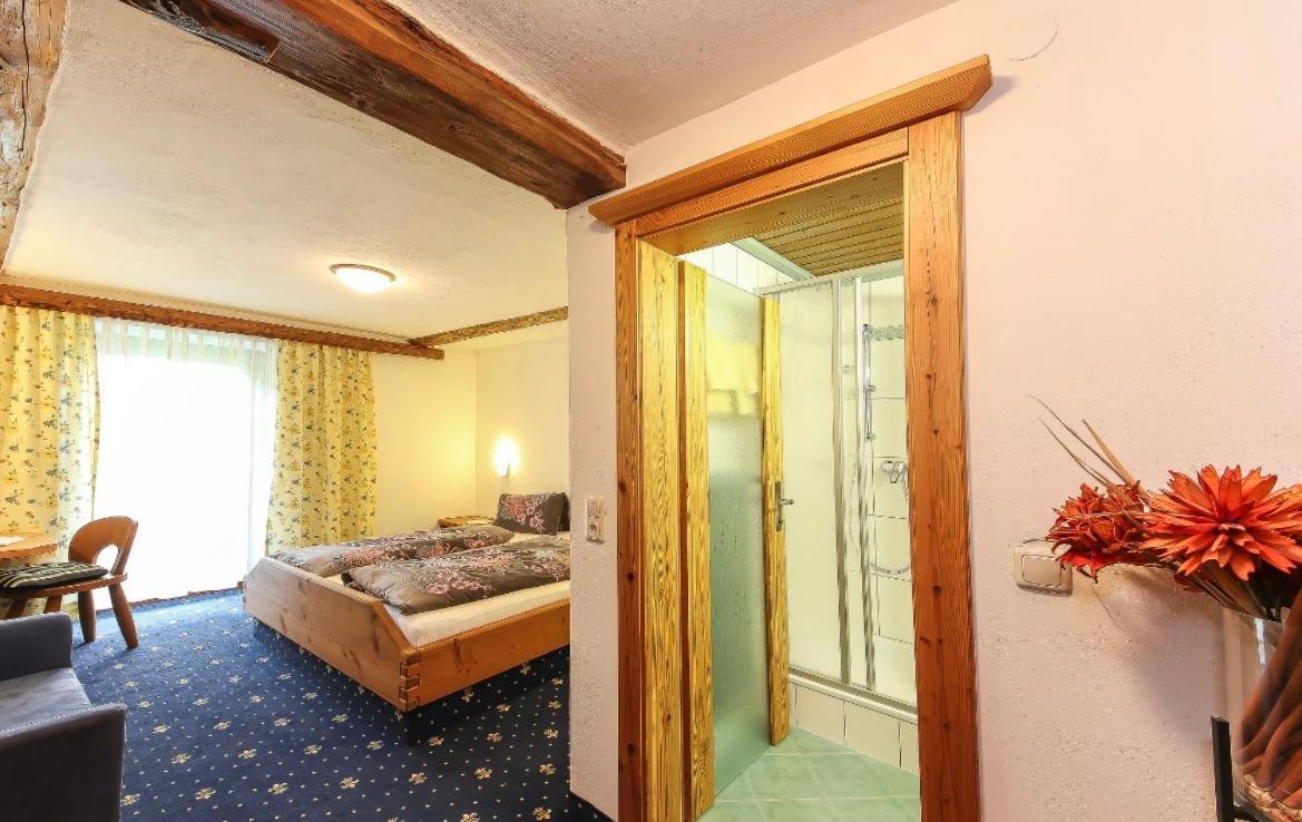 Hochwart Hof Bed & Breakfast Bed and Breakfast Saalbach-Hinterglemm Eksteriør billede